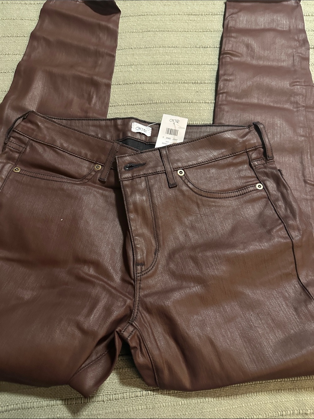 CACHE Coated Women’s Jeans in Brown -